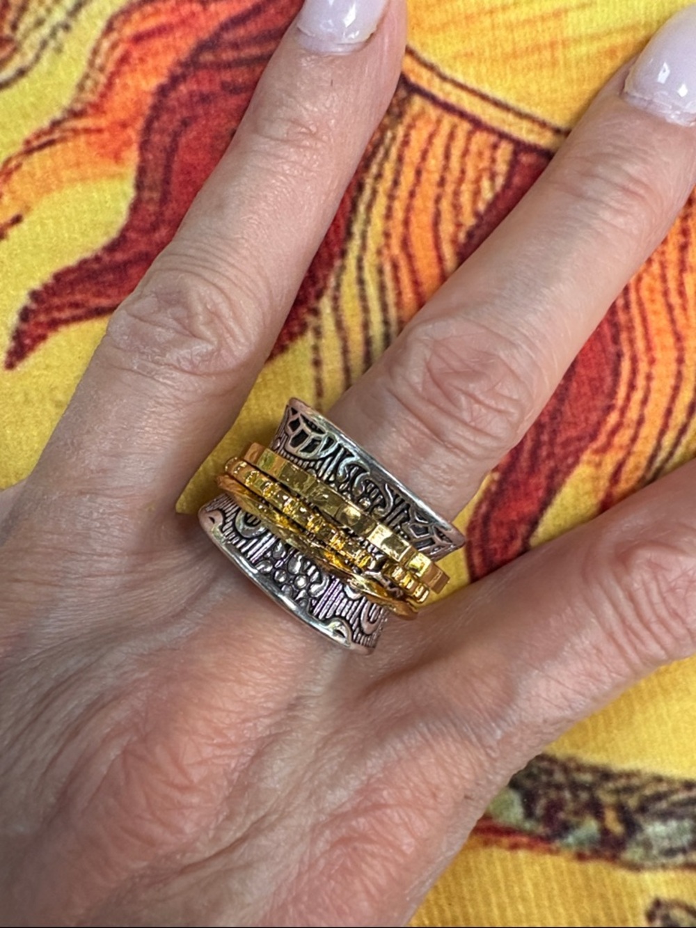 Size 10 Two-Tone Textured Band Spinner Ring with Gold Accents